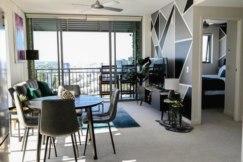 River View Apartment In Brisbane With Parking - Kawana Tourism 1