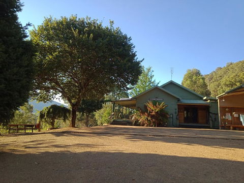 Riverbend Homestead - Kawana Tourism 3