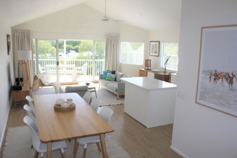 Rivershores - Kawana Tourism 2