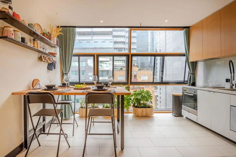 Riverside Apartment Melbourne CBD - Kawana Tourism 0