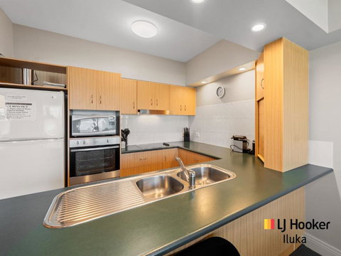 Riverview Apartments 1 3 Building 1 Unit 3 - Kawana Tourism 2