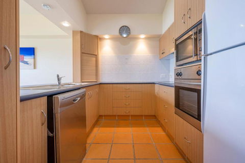 Riverview Apartments 2 6 Building 2 Unit 6 - Kawana Tourism 3