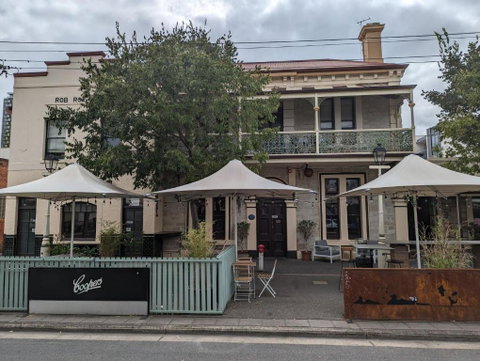 Rob Roy Room 1 - Kawana Tourism 0