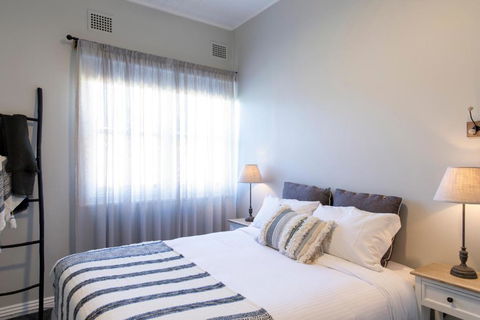 Robertson Public House And Kitchen - Kawana Tourism 2