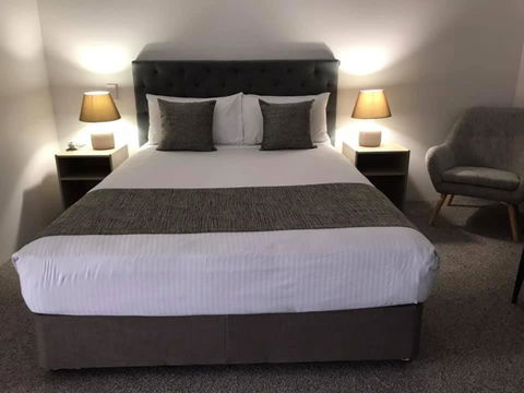 Rocky Gardens Motor Inn Rockhampton - Kawana Tourism 3