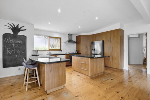 Rolig - Kawana Tourism 3