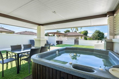 Rooftop Tranquility At Stunning Temple Resort - Kawana Tourism 0