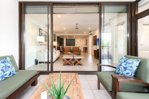 Rooftop Tranquility At Stunning Temple Resort - Kawana Tourism 1