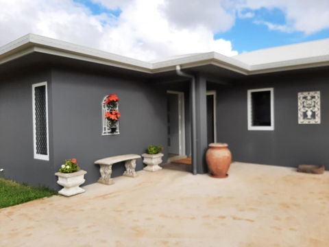 Room In Guest Room - Cozy Room With Separate Entrance And Ensuit Bathroom - Kawana Tourism 2