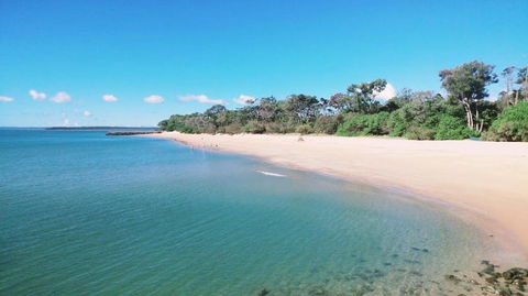 Rosalynda- Luxury Beachfront 3 BR Townhouse - Kawana Tourism 2