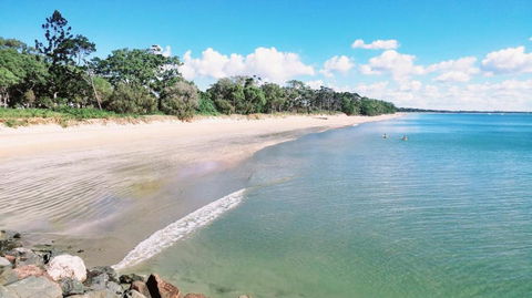 Rosalynda- Luxury Beachfront 3 BR Townhouse - Kawana Tourism 1