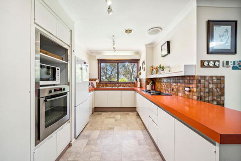 Rosella Retreat - Kawana Tourism 2