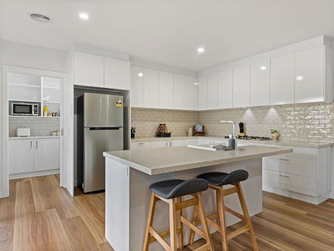 Rosella Retreat - Kawana Tourism 2