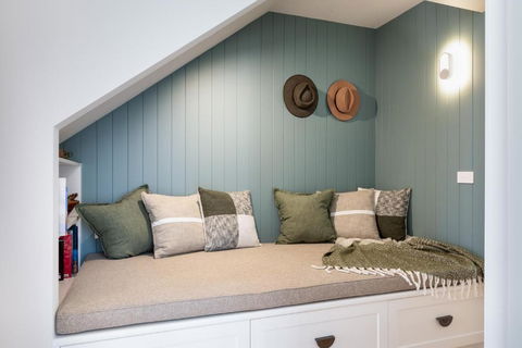 Rosewood Retreat New Luxury Home - Kawana Tourism 3