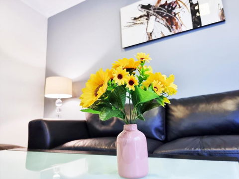 Rosie House-Spacious Comfortable Home - Kawana Tourism 1