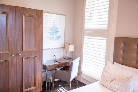 Royal Hotel Randwick - Kawana Tourism 3