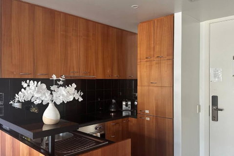 Royal Garden Residence - Kawana Tourism 2
