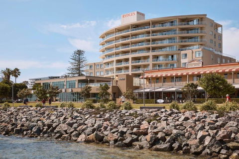 Rydges Hotel Port Macquarie - Kawana Tourism 2