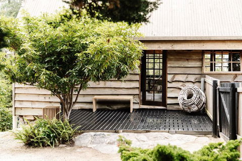 SABI Award Winning Designer Cabin - Kawana Tourism 3