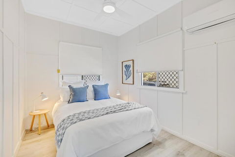 Sage Cottage! CBD Perfection! - Kawana Tourism 2