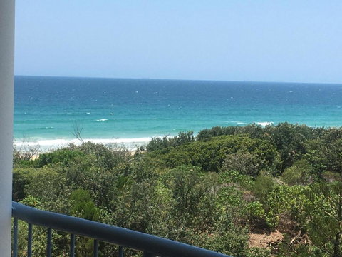 Salerno On The Beach - Kawana Tourism 1