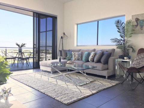 Salt At Oceanside - Kawana Tourism 3