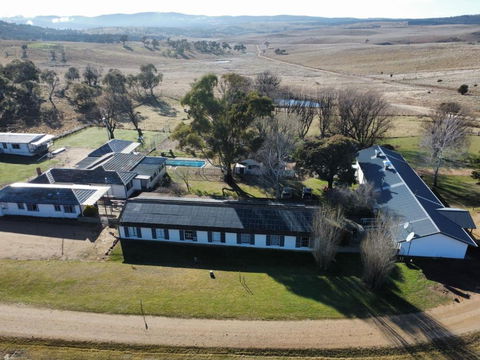San Michele Adaminaby - Kawana Tourism 0