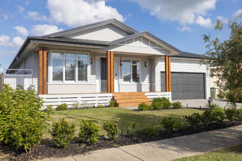 Sanctuary Of Hope By Ready Set Stay - Cowes - Kawana Tourism 0