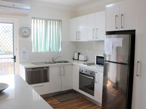 Sand Sea 5 - Kawana Tourism 3