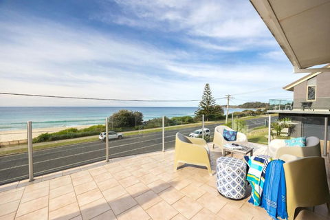 Sand Castles - Kawana Tourism 0