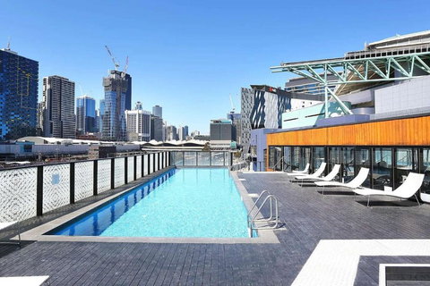 Rooftop Pool Stunning Apt At Marvel Stadium With Free Parking - Kawana Tourism 2