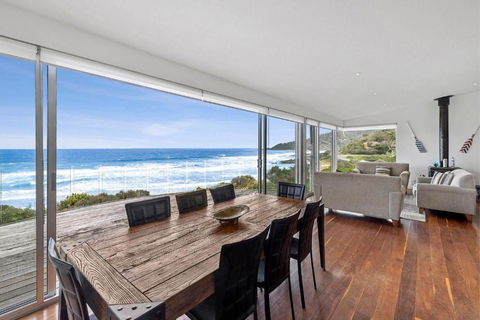 Sandbanks - Kawana Tourism 2