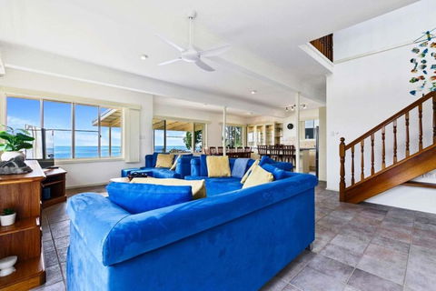 Sandbar On Moreton 5 Bedroom - Kawana Tourism 1