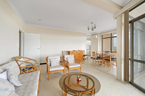 Sandpiper 9 25 Waugh Street - Kawana Tourism 1