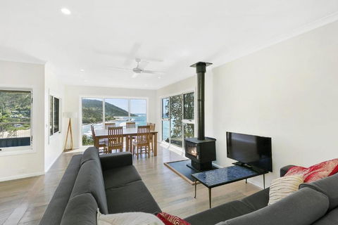 Sands End - Kawana Tourism 3