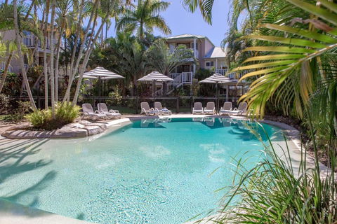 Sandy Beach Resort - Kawana Tourism 0