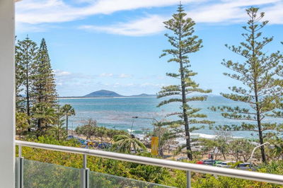 Sirocco 404 luxurious 3 bedroom unit, ocean front