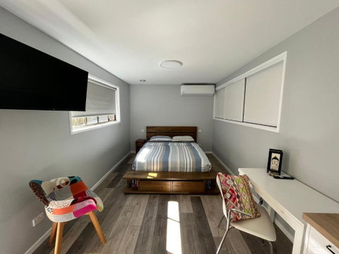 Stylish Guest Suite In Everton Hills - Kawana Tourism 0