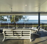 Beachside Bliss in Clifton Beach - Kawana Tourism