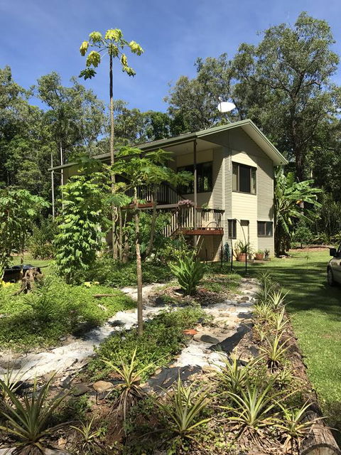 Bellarose Guest House - Kawana Tourism 0