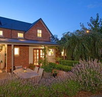 Bellerive House - Kawana Tourism