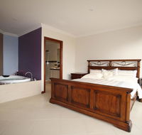 Bellfield Retreat - Kawana Tourism