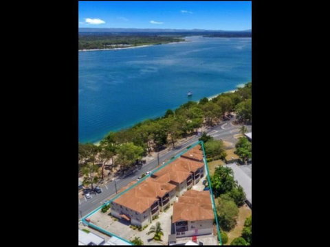 Bellissimo - Kawana Tourism 1