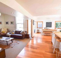 Best Location in Hobart Luxury 4 bedroom with stunning views - Kawana Tourism