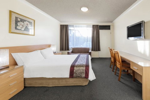 Best Western Governor Gipps Motor Inn - Kawana Tourism 1