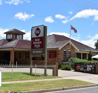 Best Western Plus All Settlers Motor Inn - Kawana Tourism