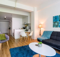 BHB CBD Dream FreeWine FreeNetflix FreeWifi Views - Kawana Tourism