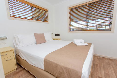 BIG4 Park Beach Holiday Park - Kawana Tourism 2