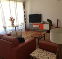 Black Cat Retreat holiday home - Kawana Tourism