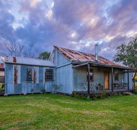 Blaxland's Cottage - Kawana Tourism